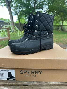 Sperry Black Quilted Lace-Up Duck Boots